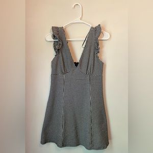 Forever 21 houndstooth dress size L